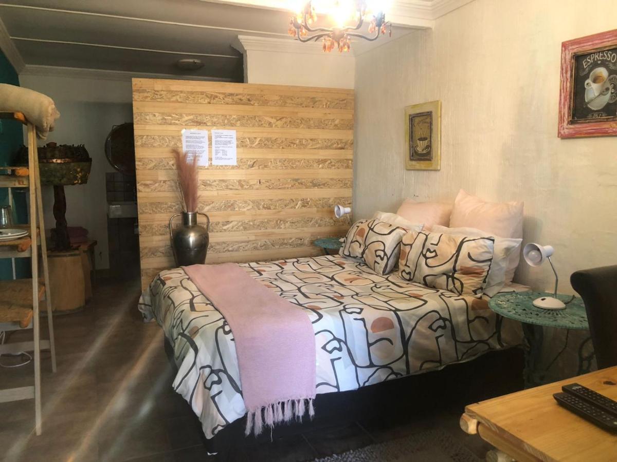Karoozin Village Oudtshoorn Exterior foto